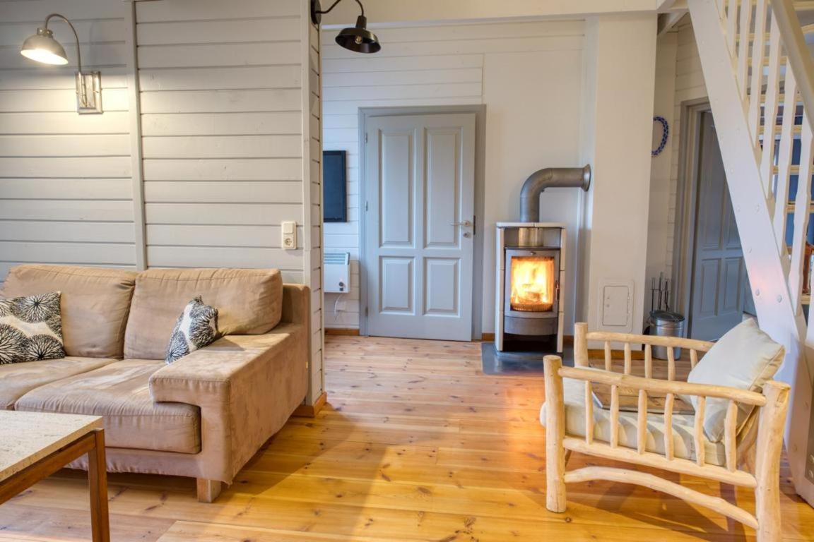 Traumhaff - Sea Hideaway Ostsee Region - Privates Nordicspa, Kamin, Kunst, Hund 300M Zum Strand Luckow  Exterior foto